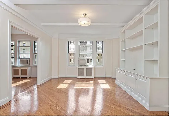 Rented by Douglas Elliman | media 21