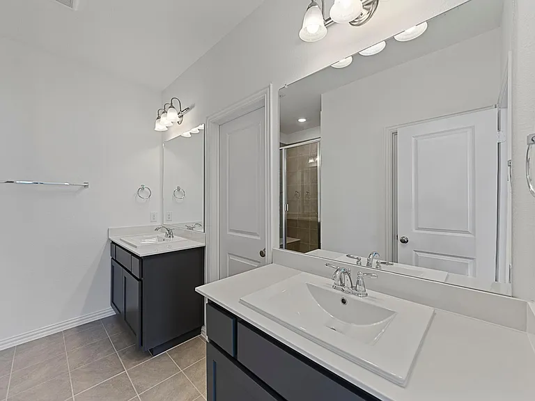 3309 Penn Blvd — Photo 13