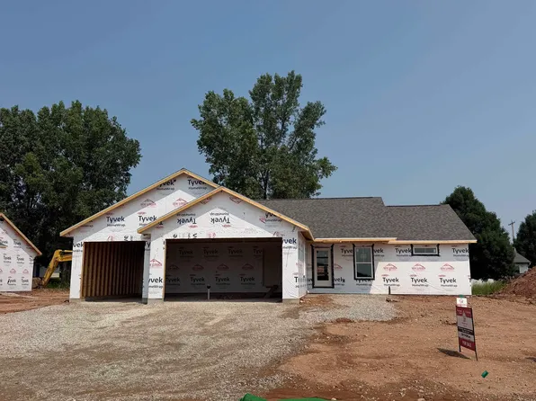 W6842 McAllister Cir, Greenville, WI 54942