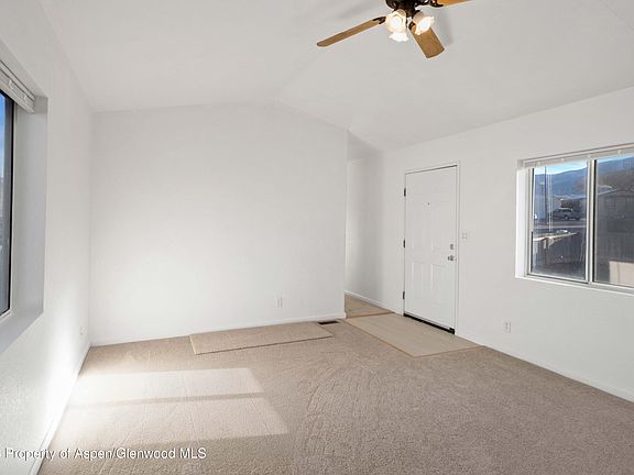 3rd image of 181 Silver Queen Cir