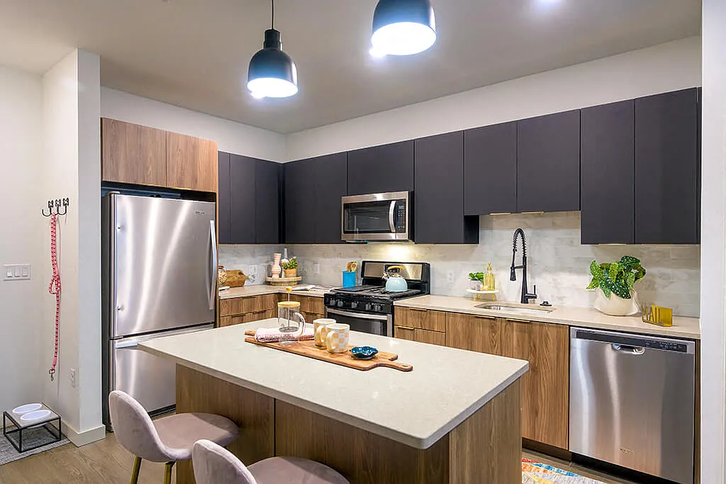 V2 Apartments — Photo 1
