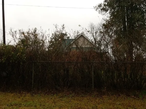 735 Heads Ferry Rd, Cornelia, GA 30531