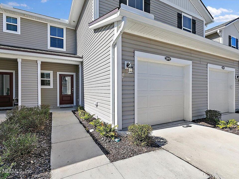 1st image of 13972 STERELY Court N