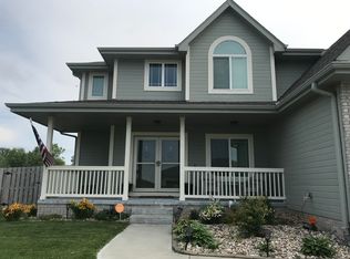 13706 S 46th St, Papillion, NE 68133