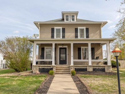 305 W 17th St, South Sioux City, NE, 68776