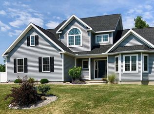 3313 Wellington Dr, Cortland, NY 13045