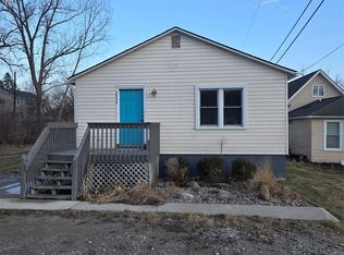 2845 School Lake Dr, Brighton, MI