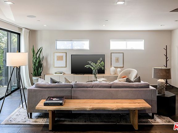 4th image of 1208 Palms Blvd