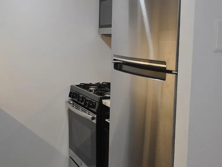 1300 Army Navy Dr #813 — Photo 6
