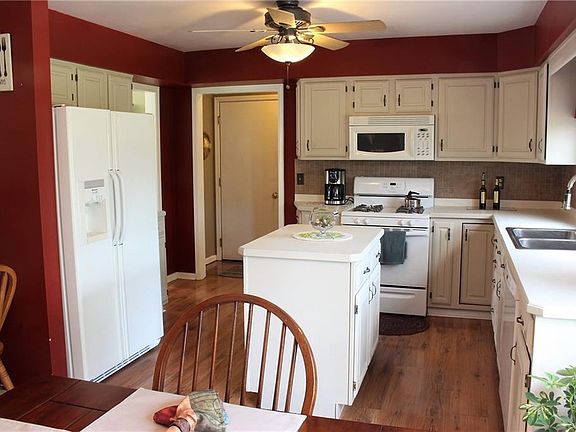 5th image of 2559 Danielle Dr