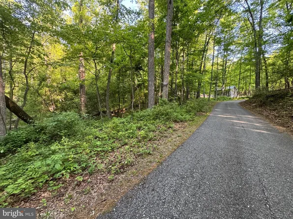 Edgemont Rd, Frederick, MD 21702