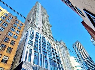 87 Peter St UNIT 1902, Toronto, ON M5V 2G4