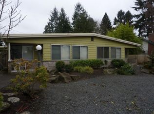 8513 Maplewood Ln, Edmonds, WA 98026