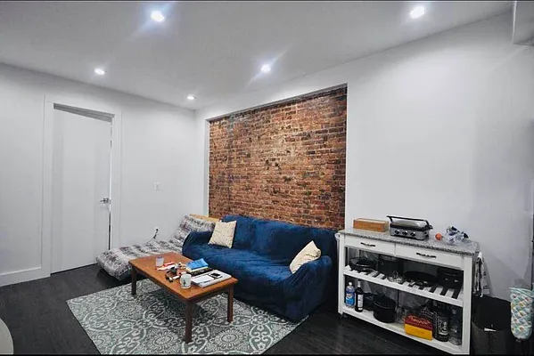 Rented by Ink Realty Services LLC | media 9