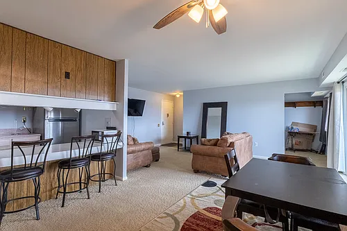 1747 Edgewood Hill Cir #203 Photo 1