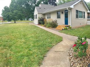 9549 3rd Ave S, Bloomington, MN 55420