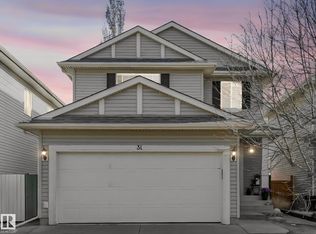 31 Chestermere Rd, Strathcona County, AB T8H2S2
