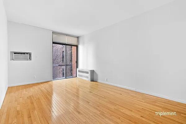 Rented by Triplemint | media 8