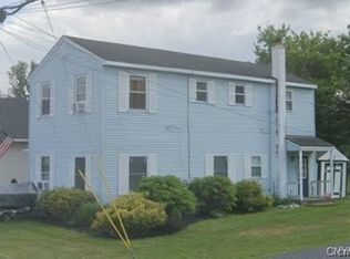 7090 Lakeshore Rd, Cicero, NY 13039