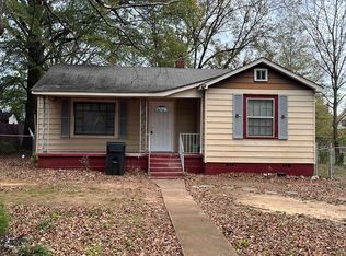 320 10th Ave NW, Decatur, AL 35601