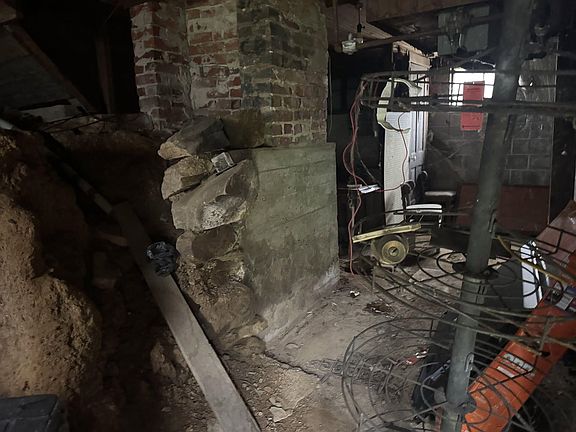 4th image of 102 Beulah Rd