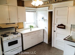 258 1/2 Western Ave, Waterloo, IA 50701