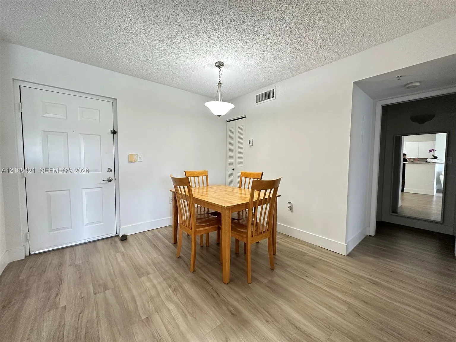 4540 NW 107th Ave — Photo 4