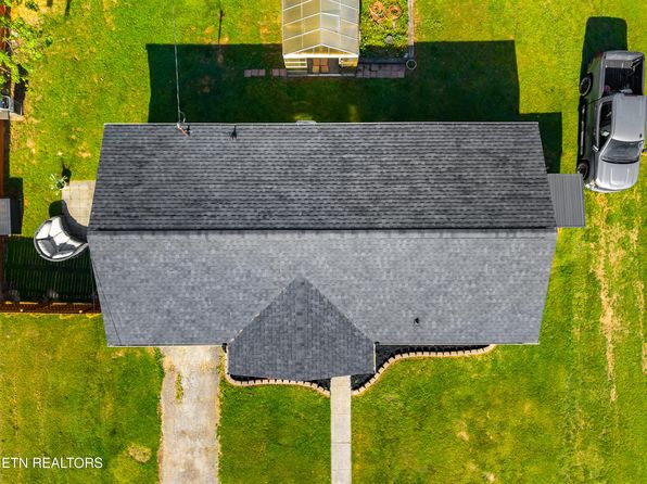 1723 Guy St, White Pine, TN 37890