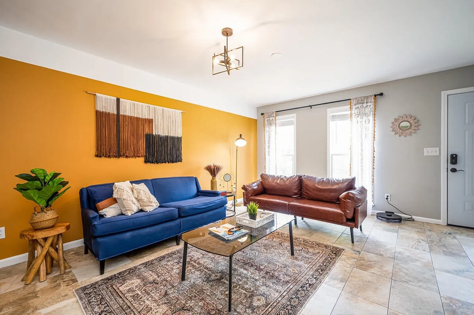 2 bed, 2.0 bath, 1194 sqft, $3,054 — Photo 3