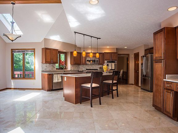 2nd image of 12677 Tall Timber Cir