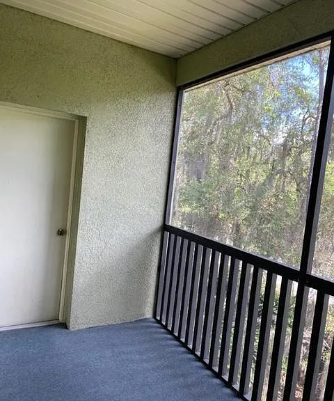 Screened in patio