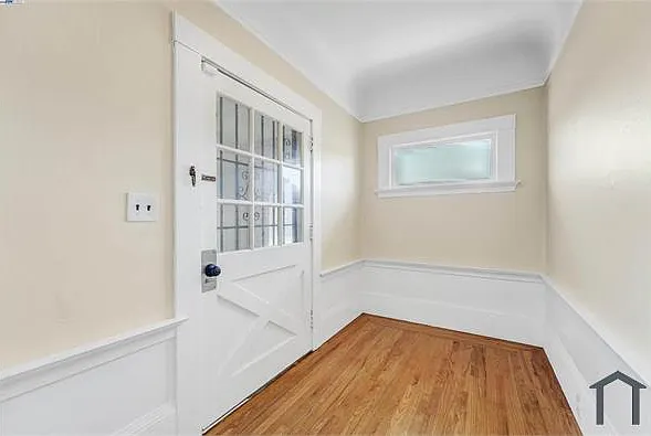 2713 Coolidge Ave — Photo 4