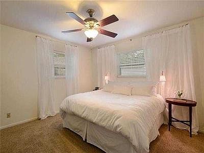 4th image of 7004 Shoal Creek Blvd
