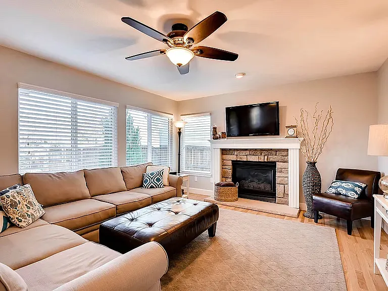 1315 Iris Cir — Photo 8