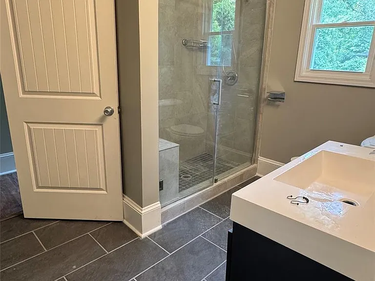 3001 Wesley Ave — Photo 6