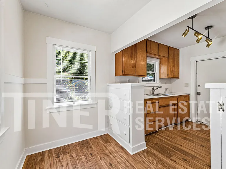 314 Los Vegas Ave — Photo 11