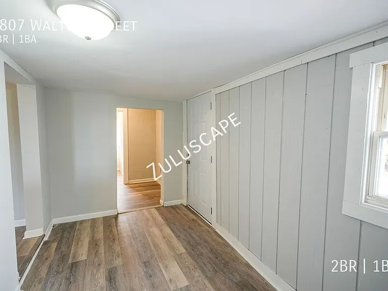 1807 Walton St — Photo 11