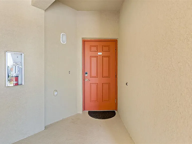 7015 River Hammock Dr #208 — Photo 34