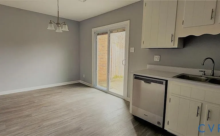 202 Newstead Dr — Photo 9