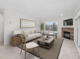 7451 S Springbank Blvd SW #2205, Calgary, AB T3H4K5
