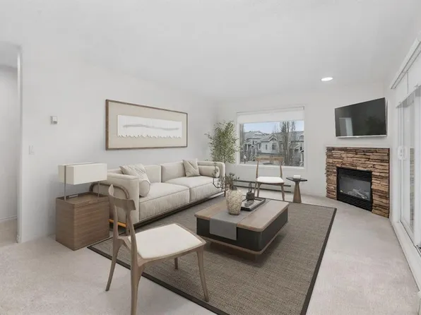 7451 S Springbank Blvd SW #2205, Calgary, AB T3H 4K5