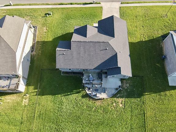 3rd image of 75 Lake Ridge Rd