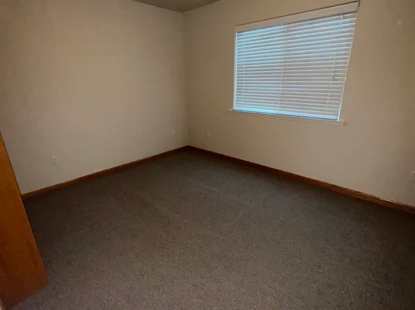 1730 Oakdale Dr, McKinleyville, CA 95519