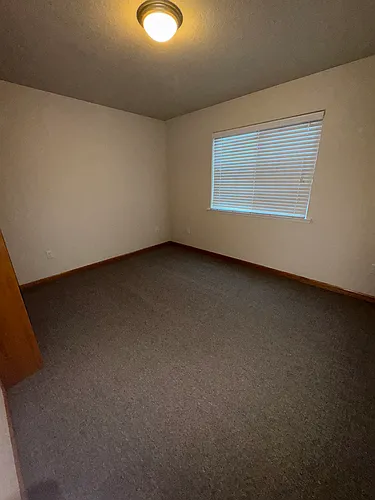 1730 Oakdale Dr Photo 1