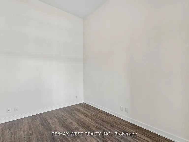 350 Prince Charles Dr S #114 — Photo 16