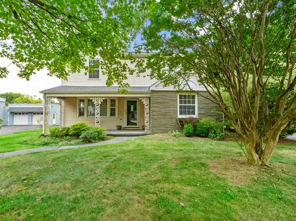 421 Lafayette St, Newtown, PA 18940