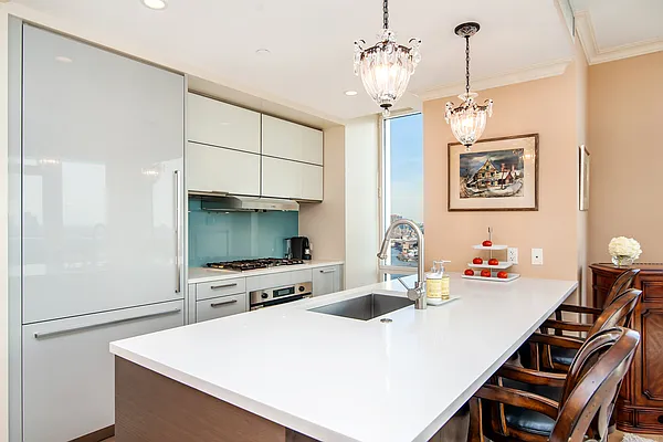 Sold by Compass | media 3