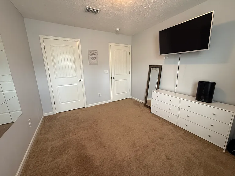 1567 Sprucedale Dr — Photo 27