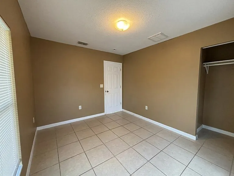 2060 Martin Luther King Jr Blvd #2060 — Photo 8