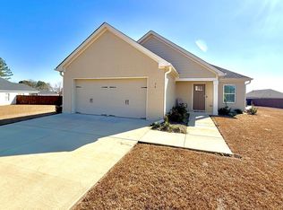 76 Popcorn Cir, Rehobeth, AL 36301